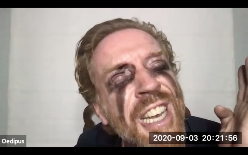 Damian Lewis plays Oedipus